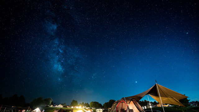 スノーピークHQキャンプフィールドの星空 天の川