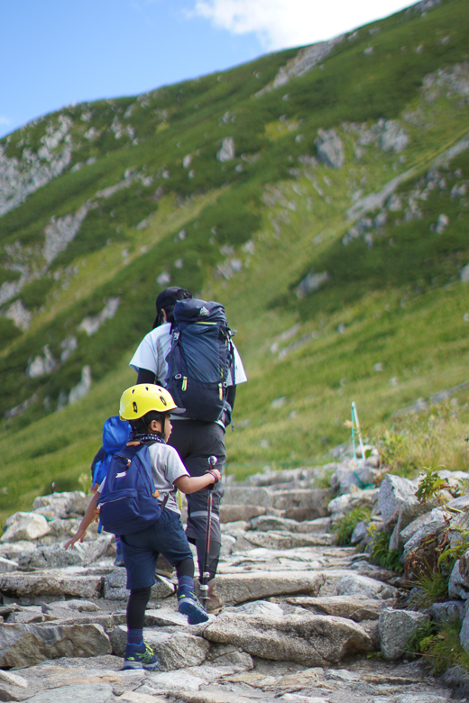 立山山頂へ向けて登山