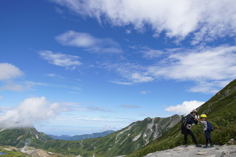 立山山頂へ向けて登山