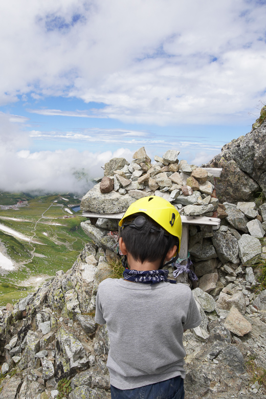 立山山頂へ向けて登山