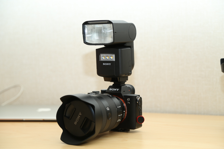 SONY a7iii用にSONY純正クリップオンストロボ購入しました。HVL-F60RM｜ファミリーキャンプで「カシャッとな」