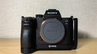 RRS SONY a7iii用L型プレートを装着