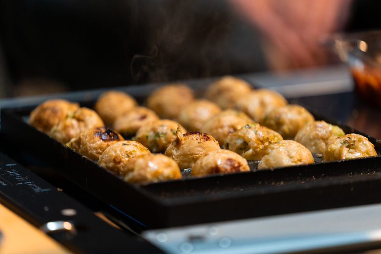 雪峰苑 たこ焼きプレート使用例