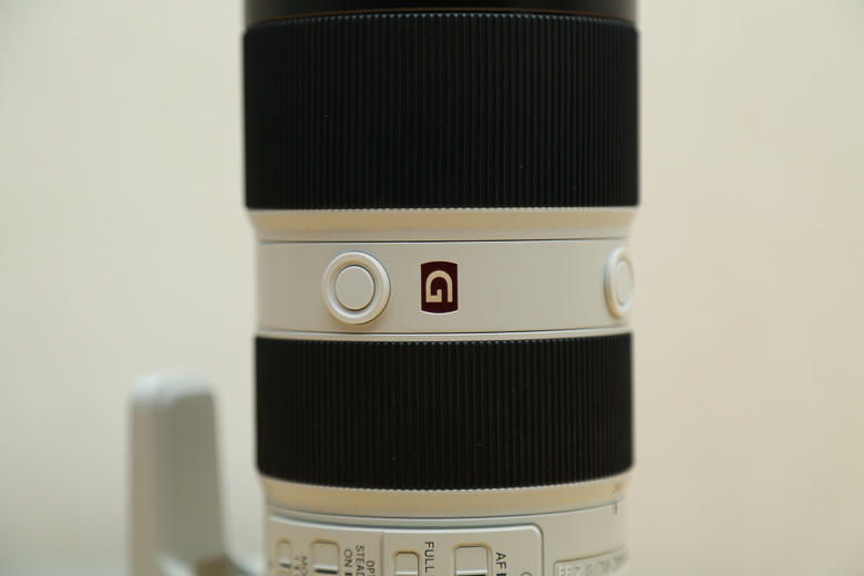 SONY FE 70-200mm F2.8 GM OSS G MASTERロゴ