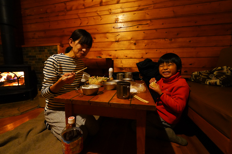 北軽井沢スウィートグラス ハンモックキャビンで夕食