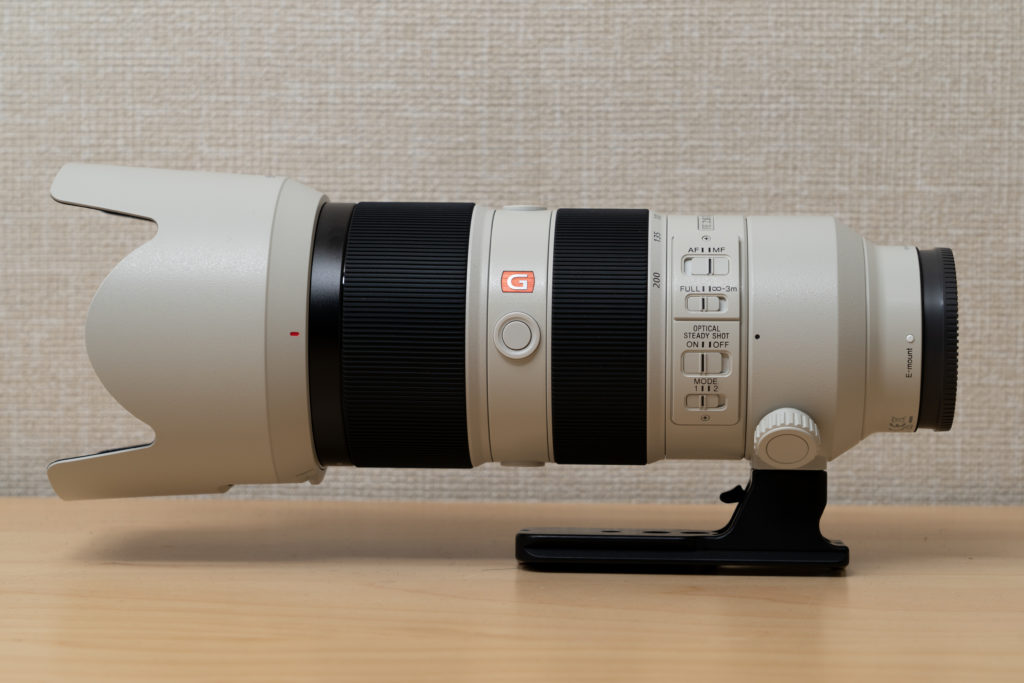 SONY FE 70-200mm F2.8 GM OSSにRRSの三脚座（LCF-101）を取り付けした写真