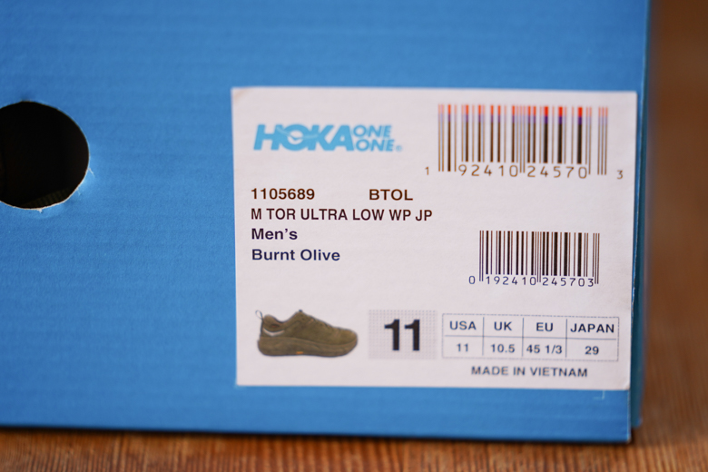 HOKA ONE ONE TOR ULTRA LOW WP JP バーント オリーブ 外箱