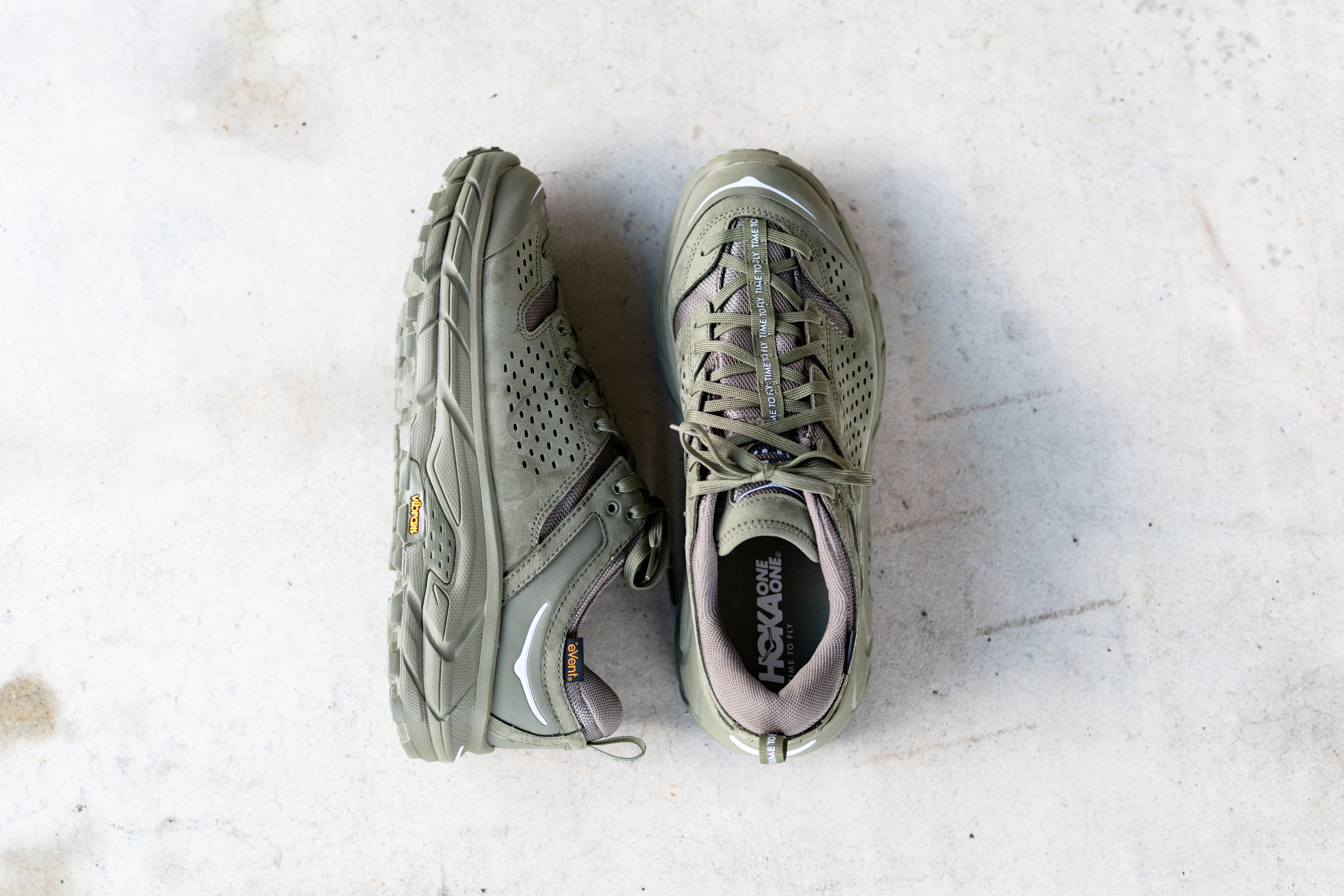 【送料無料】HOKA ONEONE TOR ULTRA LOW WP JP