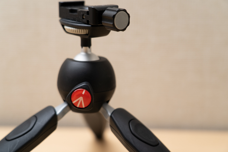 Manfrotto ミニ三脚 PIXIシリーズ PIXI EVO ボール雲台 ブラック MTPIXIEVO-BK 