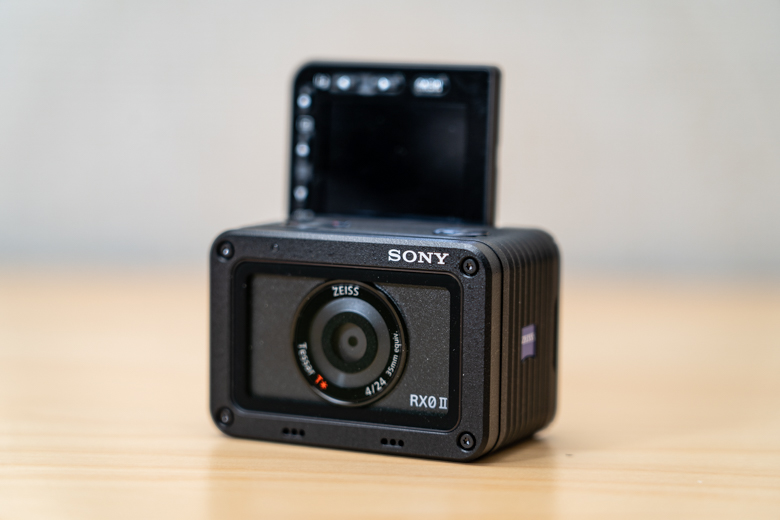 カメラ デジタルカメラ SONYがRX0 II(DSC-RX0M2)を発売日にゲット！さっそく使ってみたので 