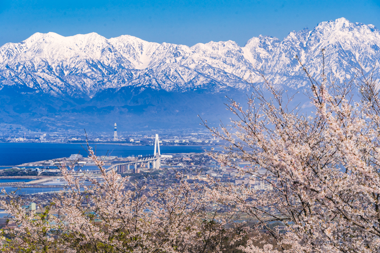 富山の撮影スポット 立山連峰が本気を出した日 撮影した写真と場所を紹介するよ イナガキヤスト 公式ブログ