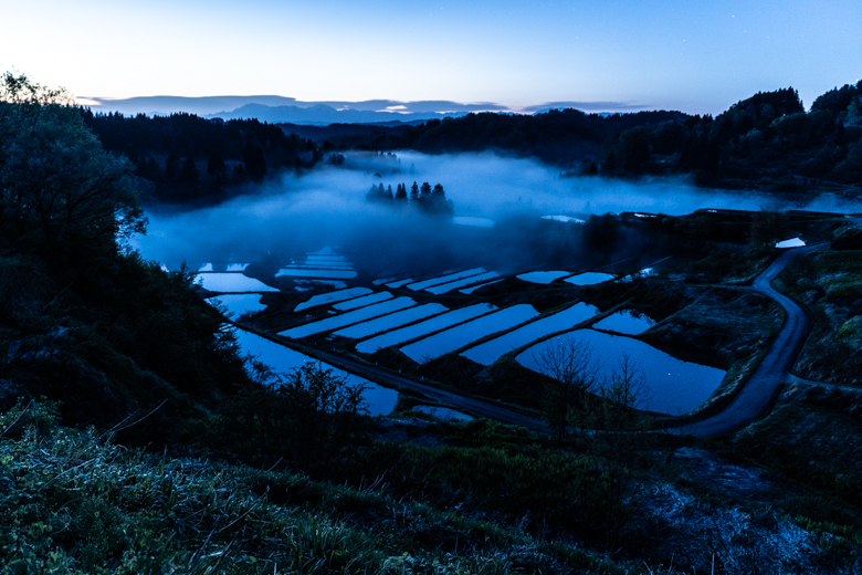 星峠の棚田で天の川 こんなにヤバい景色は久々だ いや はじめてかも オススメ撮影スポットも紹介するよ ファミリーキャンプで カシャッとな