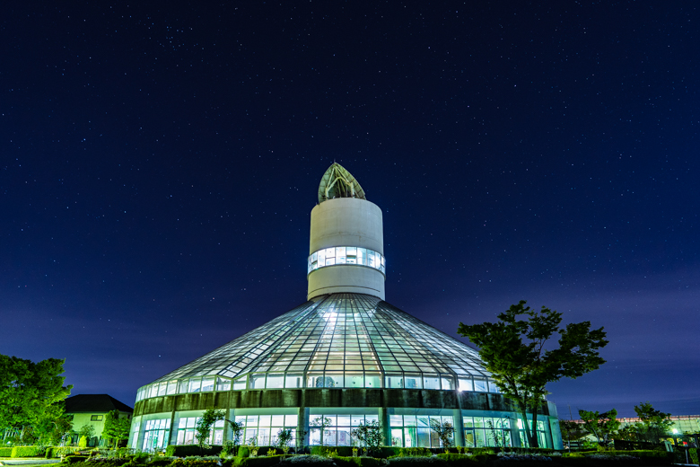 深夜のおとぎの森公園の様子